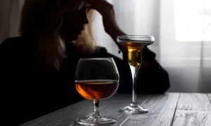 What Is Alcoholism And Its Symptoms