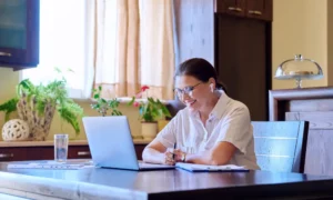 Choosing The Right Online Therapy Platform for Students 